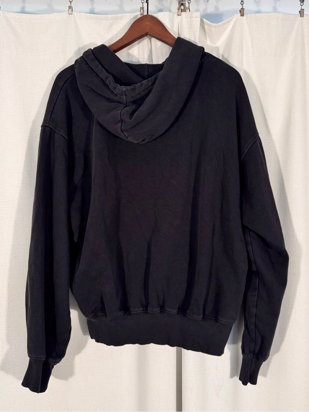 The North Face Men’s Black Hoodie